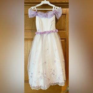 Tip Top Kids brand, size children’s 7, white and lavender